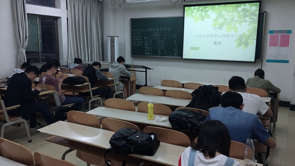 朋辈1.jpg